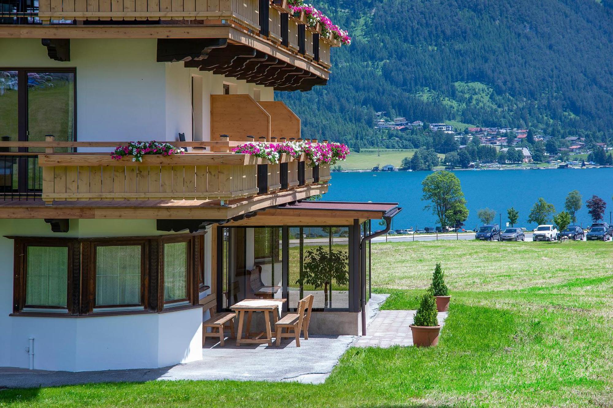 Landhaus Obertuschenhof Pertisau Exterior photo