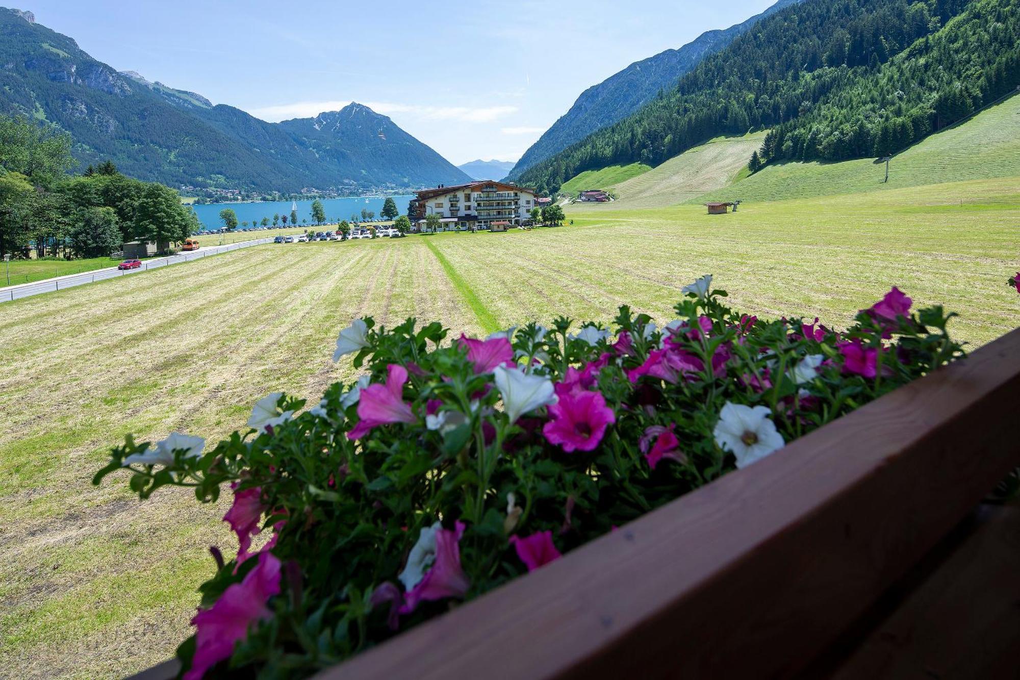 Landhaus Obertuschenhof Pertisau Exterior photo